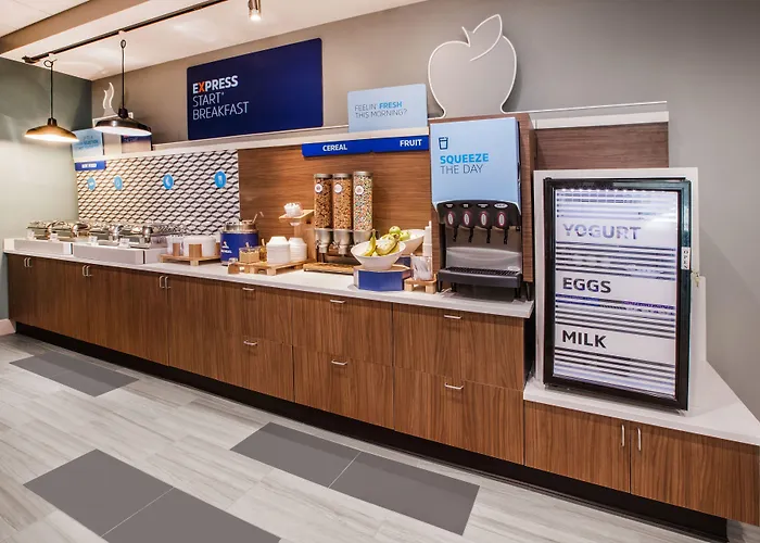 Holiday Inn Express Fullerton-Anaheim By Ihg